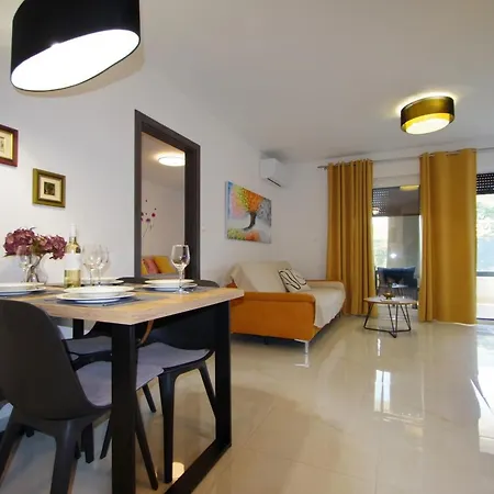 Modern By Interhome Апартаменты
